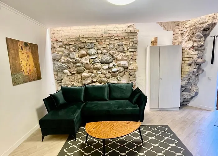 Six Apartment Simona
